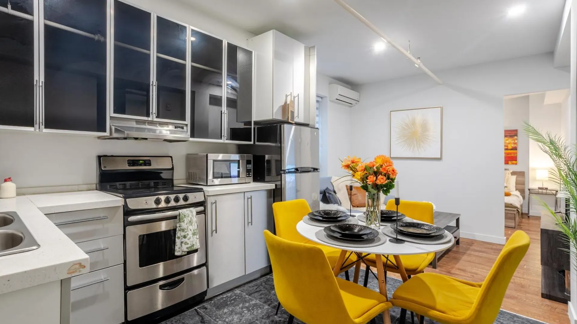 Charming 1Bdr Apartment On Bishop St- Mtl Montréal